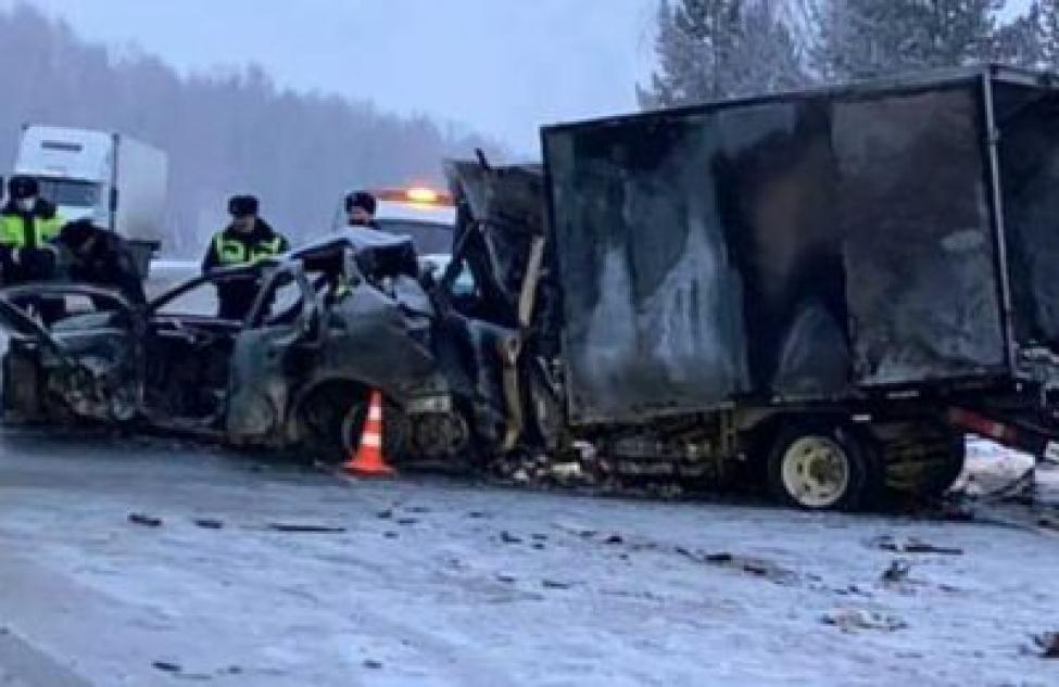 Водитель и пассажир погибли в автокатастрофе в Болотнинском районе