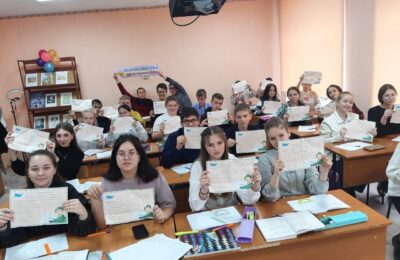 «Дорогой солдат»: студенты из Болотного написали письма бойцам