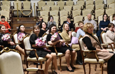 Многодетным мамам вручили знак отличия «За материнскую доблесть» в Новосибирской области