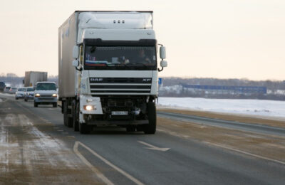 В Новосибирской области ввели временное ограничение на движение большегрузов