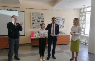 Школьница из Болотного получила высшую награду на региональном конкурсе чтецов