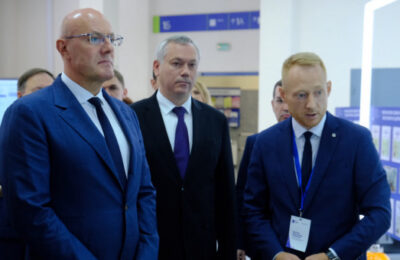 Вице-премьер Дмитрий Чернышенко провёл рабочую встречу с Губернатором Андреем Травниковым