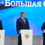 Андрей Травников принял участие в открытии стенда СФО на ПМЭФ-2025