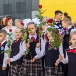 На дороговизну школьной формы жалуются родители в Новосибирске