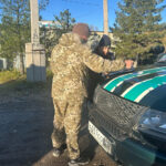 В Болотном отец погасил долг перед сыном после ареста грузовика