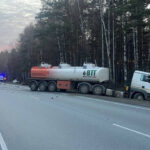 ДТП с грузовиком унесло жизнь пассажира на пути в Новосибирск