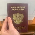Жители Новосибирской области смогут использовать QR-код вместо российского паспорта