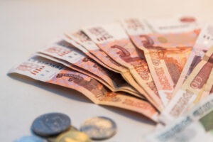 В Новосибирской области СФР пересчитает размеры единого пособия для семей