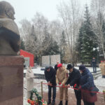 В Болотном торжественно открыли бюст Георгия Жукова — Маршала Победы