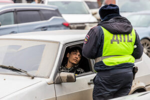 Водителям Новосибирской области будет штраф за летнюю резину