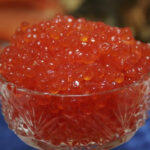 В Новосибирске троица взломщиков вместо денег в банкомате украла икру