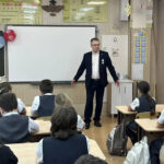 Участник программы «Герои НовоСибири» провел урок мужества