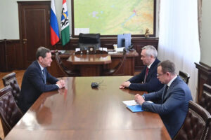 Андрей Травников и Александр Жуков обсудили федеральную поддержку проектов Новосибирской области