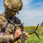 «Служи со СВОими!»: боец из Новосибирска сбил дроны врага и спас товарищей