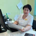 Старшая медсестра из под Новосибирска 36 лет помогает людям