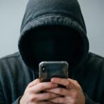 Новые схемы мошенничества в домовых чатах Новосибирской области