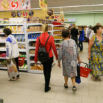 В магазины Новосибирской области организован бесперебойный подвоз продуктов