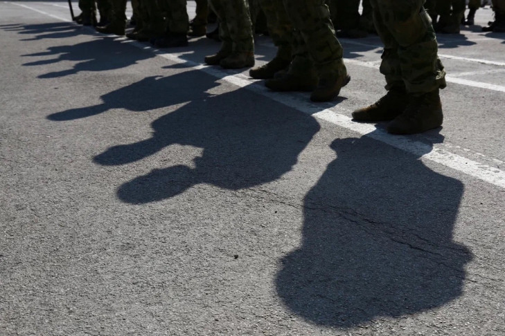 Двое жителей Новосибирской области вернулись домой после украинского плена